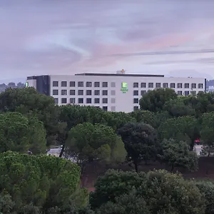 holiday-sant-cugat-an-ihg.topbarcelonahotels.com/